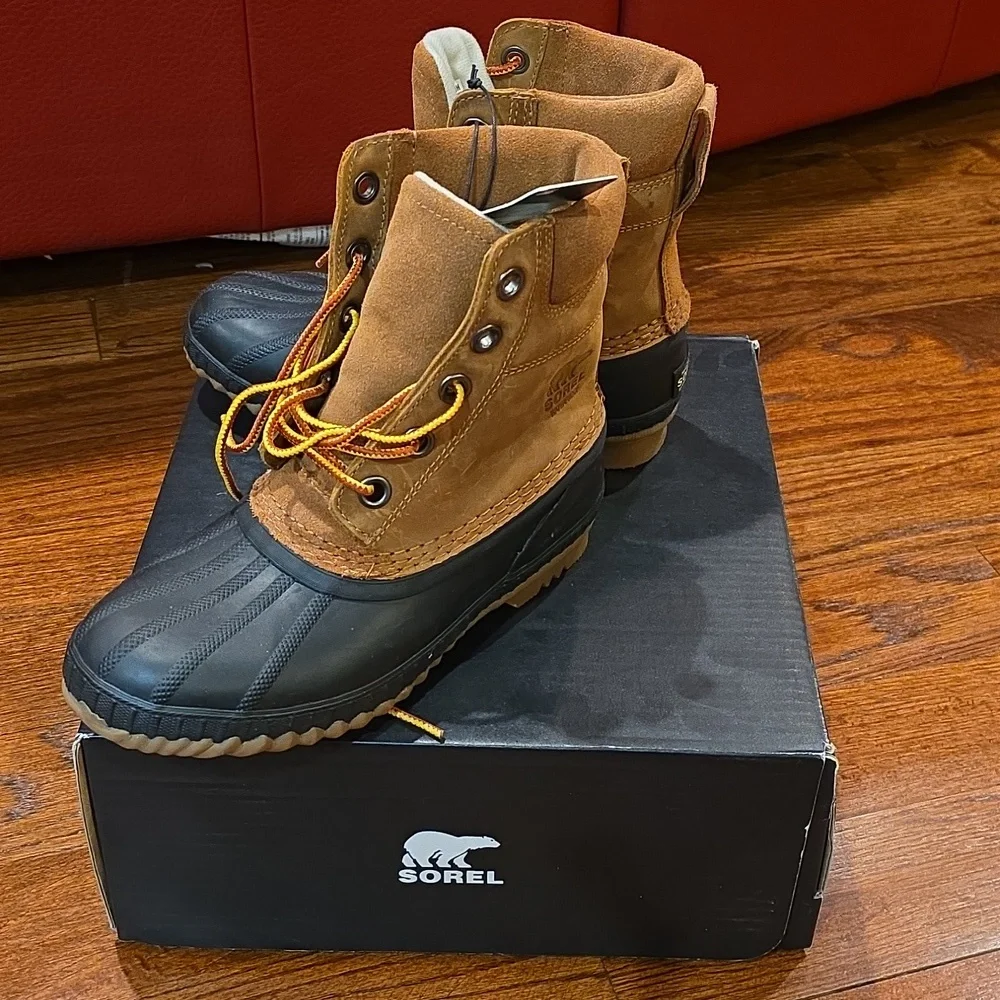 Sorel Kids Youth Cheyanne II Lace Tan and Black Snow Rain Boots Waterproof